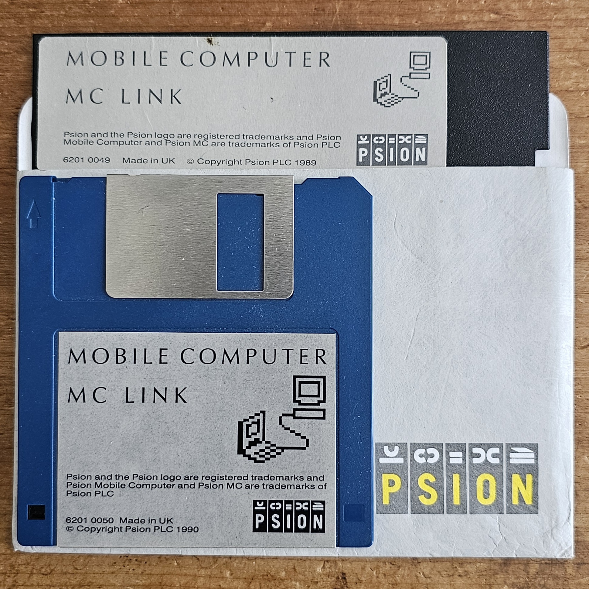 5.25" & 3.5" floppy disks from 1989 & 1990 with official Psion MCLINK DOS software on them