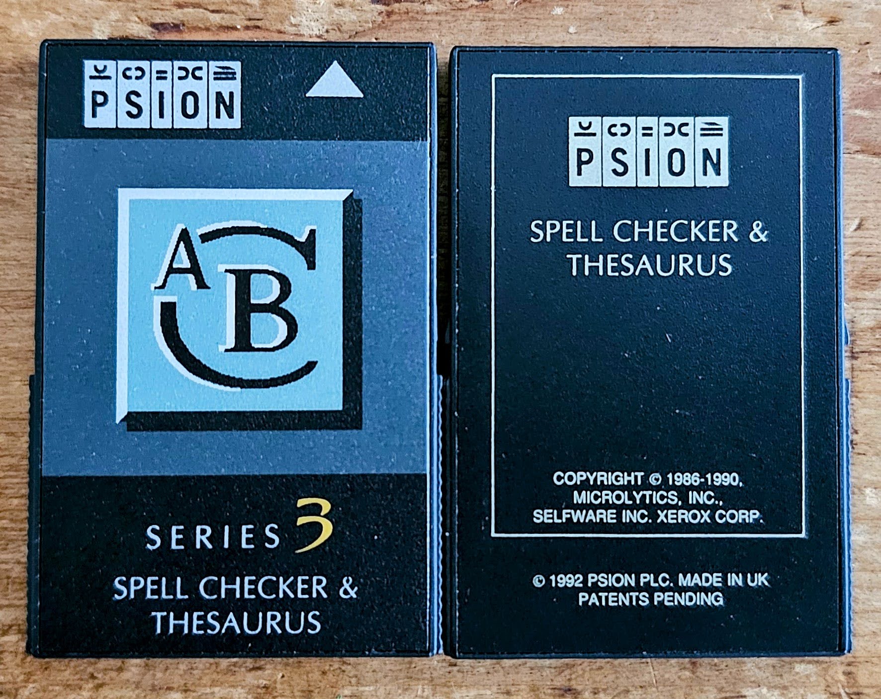 Psion SSD from 1992 with official Psion Spellcheck & Thesaurus software for the Series 3 and the MC400 word computers